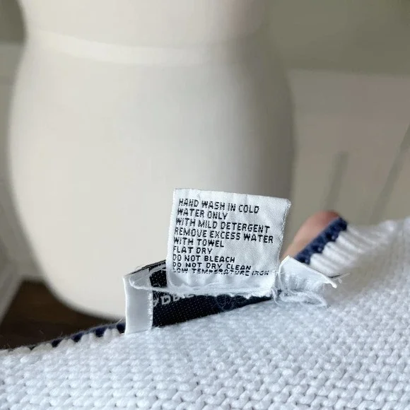 Adrienne Vittadini Navy and White Star Sweater - Picture 7 of 7